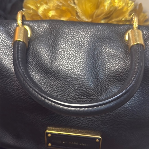 Black Leather Handbag - Picture 4 of 14